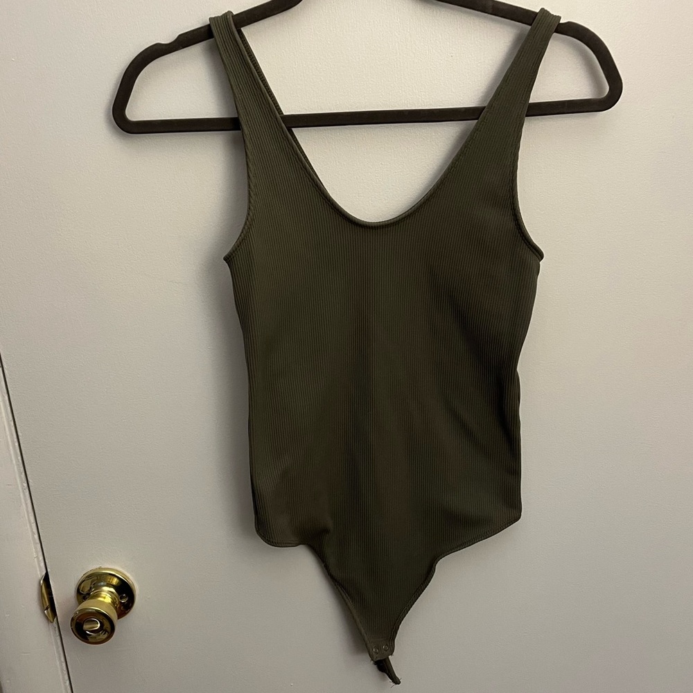 Abercrombie & Fitch ribbed body suit